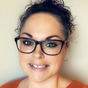 Meet your Posher, Mandy